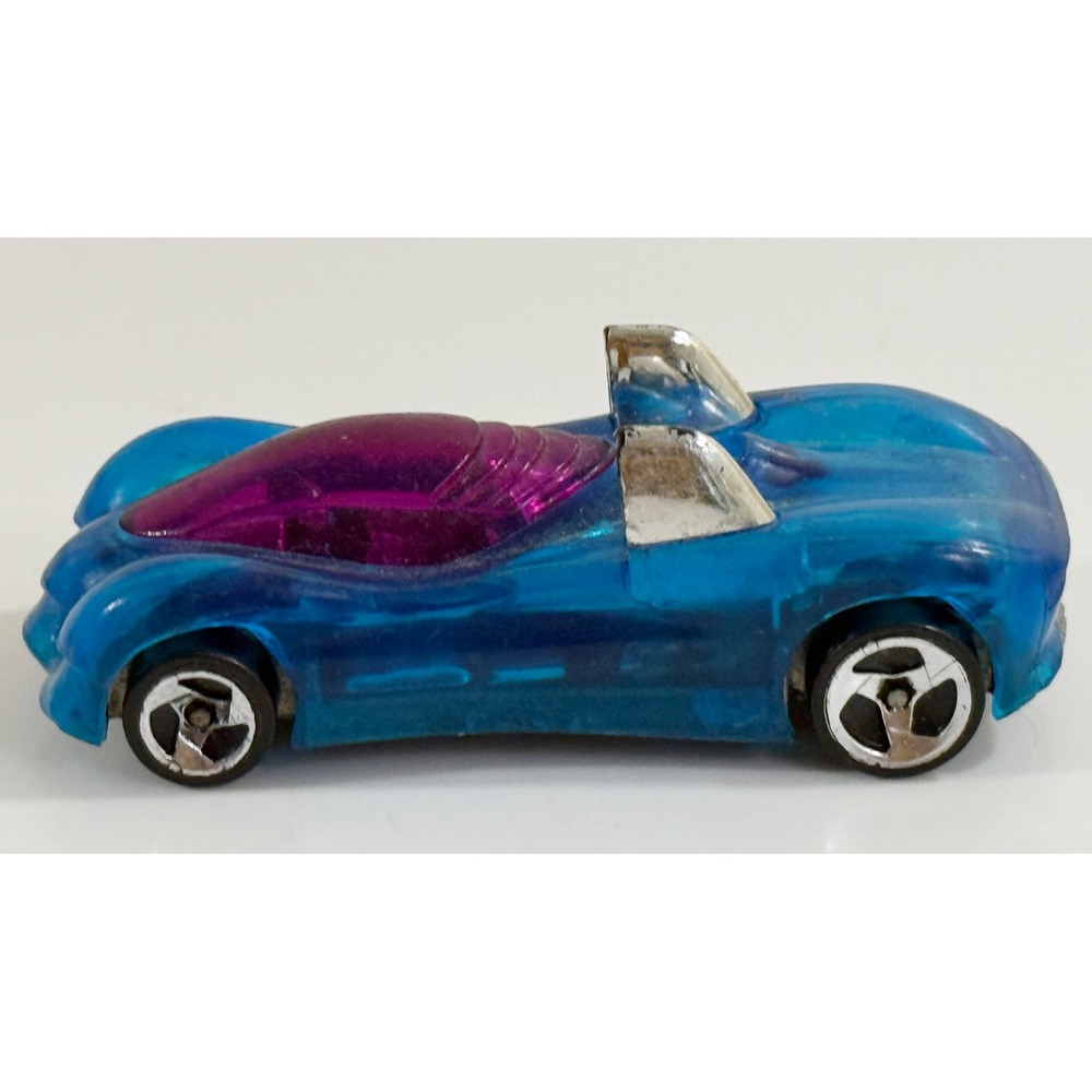 Hot Wheels Power Pipes Kids 1:64 Blue Translucent Diecast Car 1995 Malaysia
